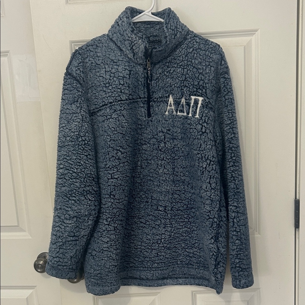 Alpha Delta Pi Sorority Sherpa monogram pullover size large blue quarter zip